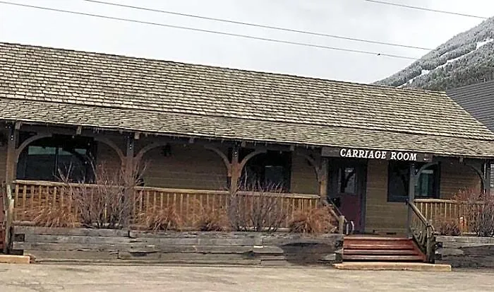 The Virginian Lodge, An Outbound Lodge