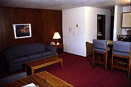 The Virginian Lodge, An Outbound Lodge
