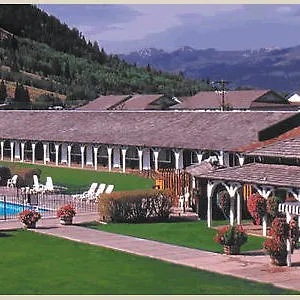 The Virginian Lodge, An Outbound Jackson