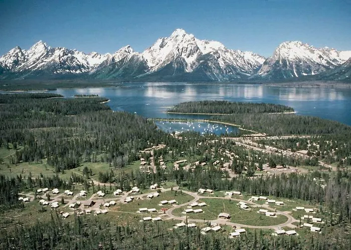 The Virginian Lodge, An Outbound